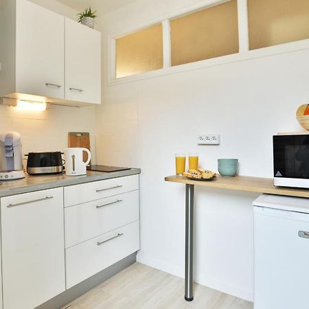 Sunny Studio Terrasse, Hypercentre La Plage A 2 Pas ! เลส์ซาบล์-โดล็อนน์ ภายนอก รูปภาพ